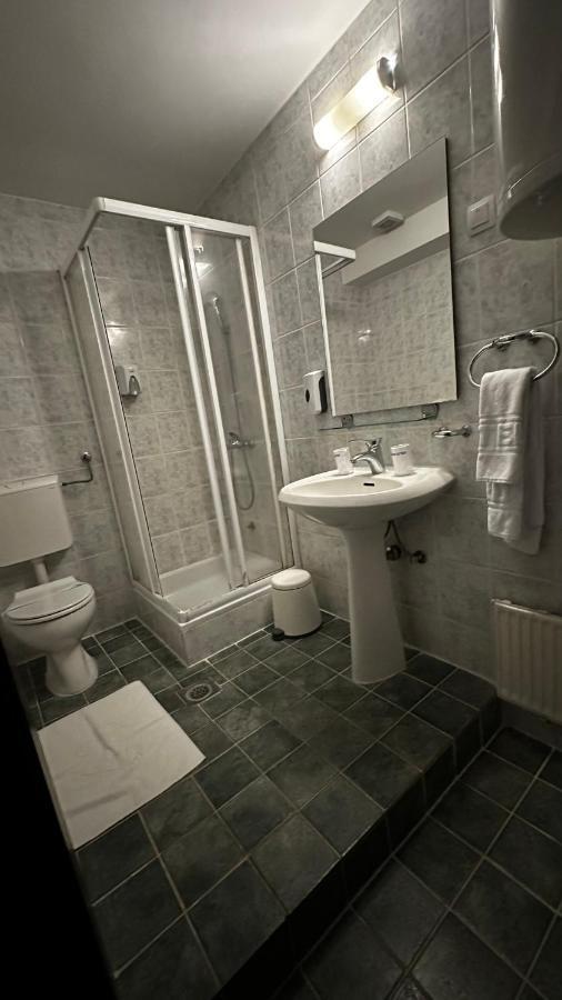 Hotel Club Satelit Zlatibor Esterno foto